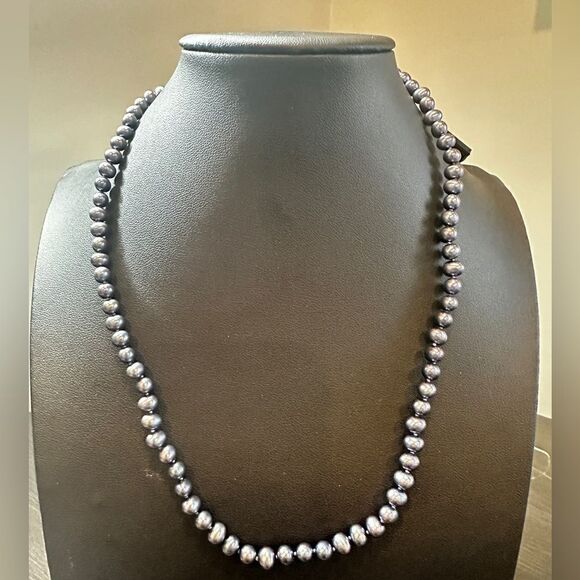 Honora Jewelry - SALE! NWT Honora Collection black pearl necklace with silver tone clasp!